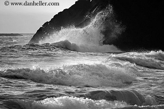 rock-splash-bw-02.jpg