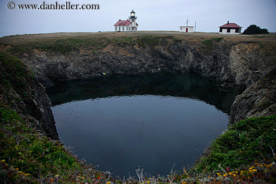 lighthouse-n-water-hole.jpg