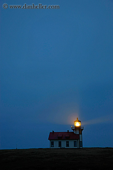 lighthouse-vertical-dusk-1.jpg