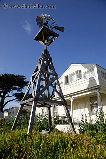windmill-n-house-2.jpg