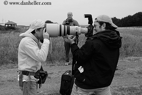 dan-n-big-lens-5-bw.jpg