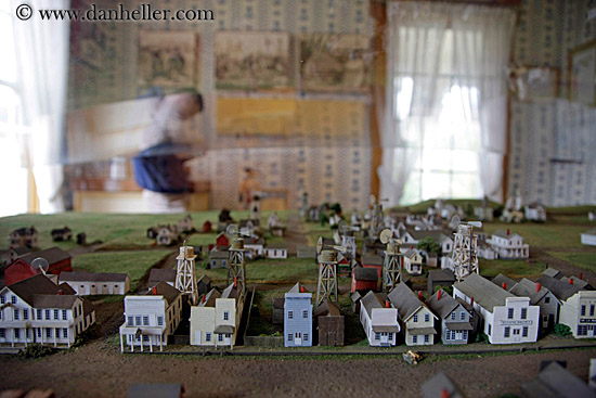 mendocino-town-model-01.jpg