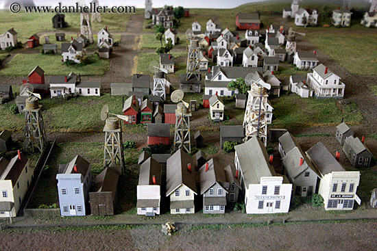 mendocino-town-model-03.jpg