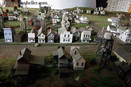 mendocino-town-model-05.jpg