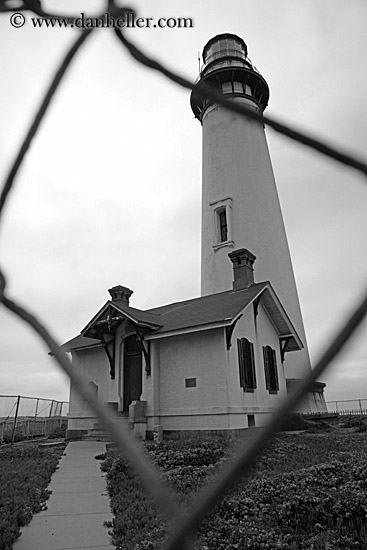 lighthouse-thru-fence-bw.jpg
