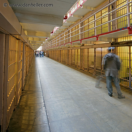 jail-cells-4.jpg