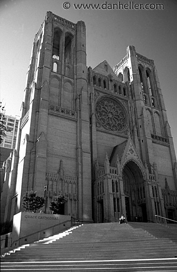 grace-cathedral-bw.jpg