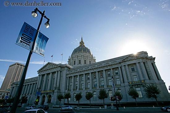 city_hall-n-banners-1.jpg