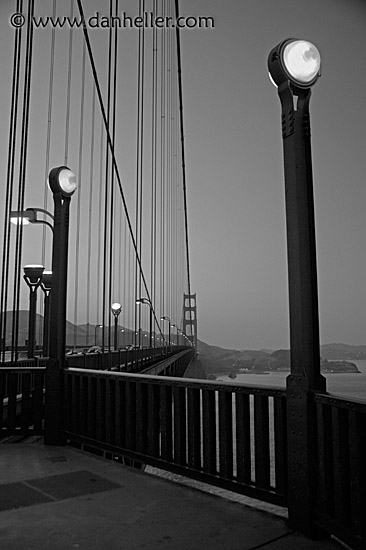 ggb-lampposts-10.jpg