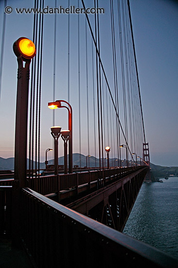 ggb-lampposts-14.jpg