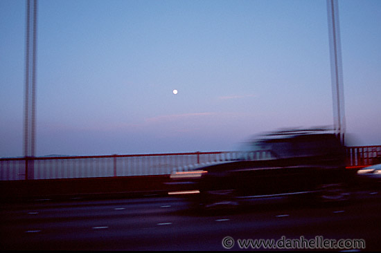 ggb-carzoom-moon.jpg