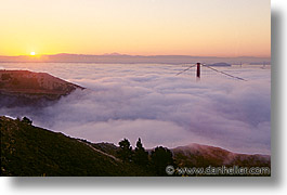 images/California/SanFrancisco/GoldenGate/ggb-fog-15.jpg