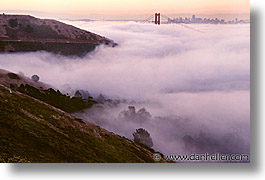 images/California/SanFrancisco/GoldenGate/ggb-fog-16.jpg