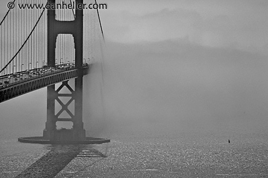 ggb-half-fog-4-bw.jpg