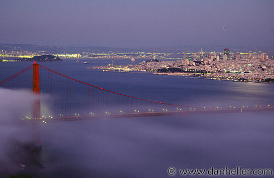 ggb-night-fog-01.jpg