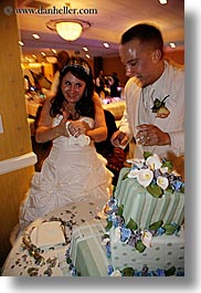 images/California/SanFrancisco/HughesConnorWedding/Cake/cake-15.jpg