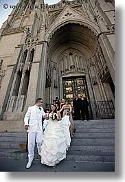 images/California/SanFrancisco/HughesConnorWedding/Cathedral/james-n-rachel-church-02.jpg