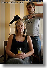 images/California/SanFrancisco/HughesConnorWedding/GirlsPrep/girls-prep-02.jpg