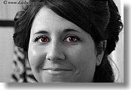images/California/SanFrancisco/HughesConnorWedding/GirlsPrep/girls-prep-11.jpg