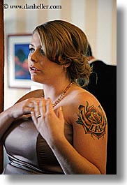 images/California/SanFrancisco/HughesConnorWedding/GirlsPrep/girls-prep-16.jpg