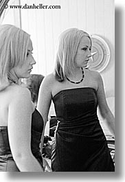 images/California/SanFrancisco/HughesConnorWedding/GirlsPrep/girls-prep-24.jpg