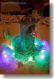 images/California/SanFrancisco/HughesConnorWedding/Misc/colored-lights-table-setting-1.jpg