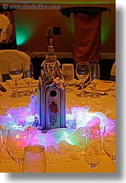 images/California/SanFrancisco/HughesConnorWedding/Misc/colored-lights-table-setting-4.jpg