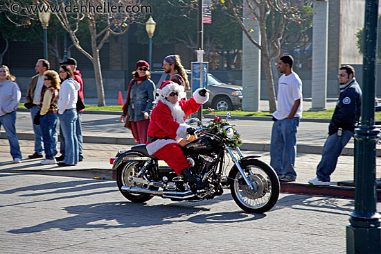 biker-santa-2.jpg