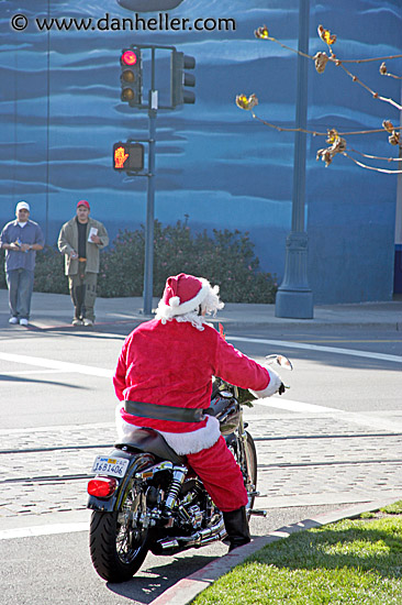 biker-santa-3.jpg