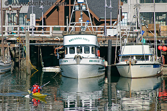 fishermans-wharf-boats-2.jpg