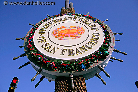 fishermans-wharf-xmas-sign-1.jpg