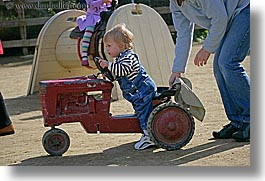 images/California/SanFrancisco/Zoo/ChildrensZoo/jack-on-tractor-2.jpg