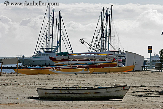 boat-on-beach-w-clouds.jpg