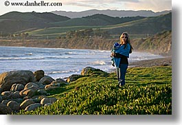 images/California/SantaBarbara/Beach/jnj-n-ocean-beach-1.jpg