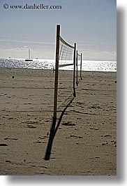 images/California/SantaBarbara/Beach/valley-ball-net-n-beach-1.jpg