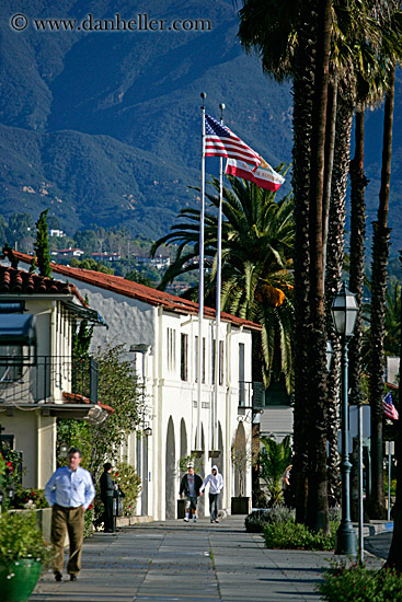 sidewalk-bldg-n-flags.jpg