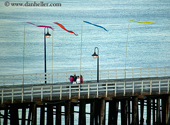 pier-flags-2.jpg