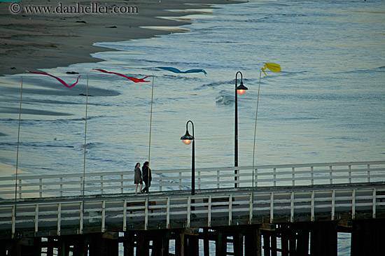 pier-flags-3.jpg