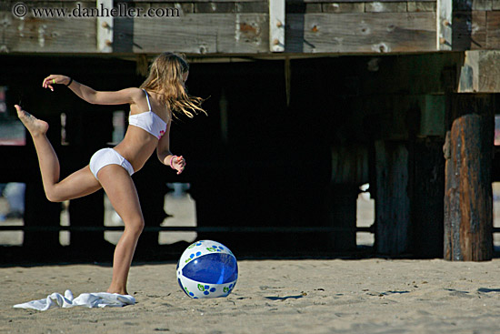allie-kick-1.jpg