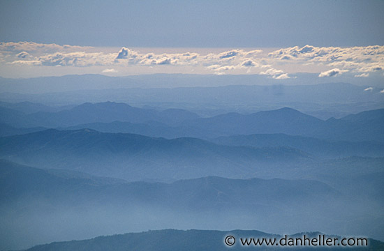 misty-mountain01.jpg