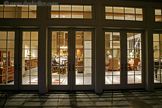 veranda-dining-room-3.jpg
