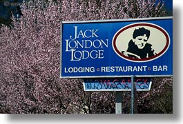 images/California/Sonoma/Misc/jack-london-lodge-sign.jpg