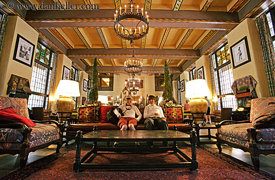 ahwahnee-lobby-01.jpg