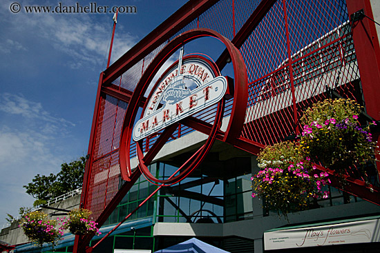 lonsdale-quay.jpg