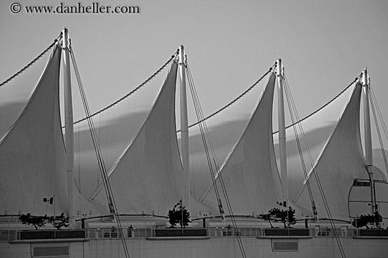 port-vancouver-3-bw.jpg