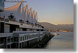 images/Canada/Vancouver/Buildings/port-vancouver-4.jpg
