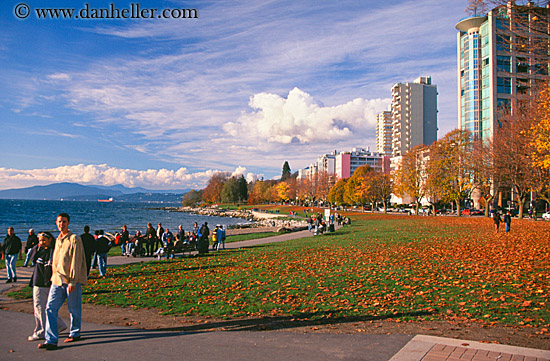 fall-vancouver-walk.jpg