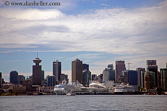 port-vancouver-cruise_ships-1.jpg