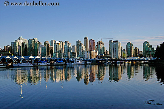 vancouver-cityscape-reflection-09.jpg