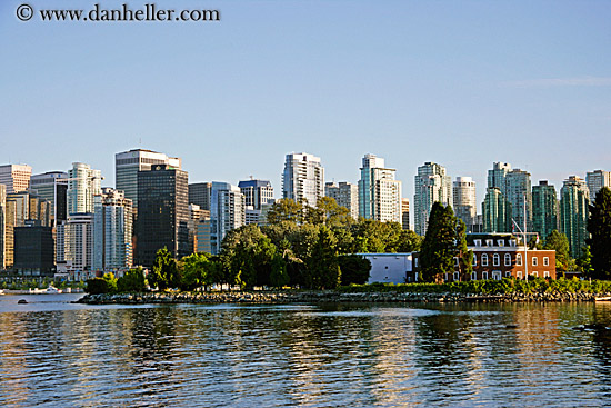 vancouver-cityscape-reflection-11.jpg